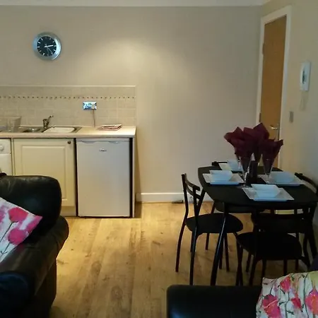 דירה Paragon House *