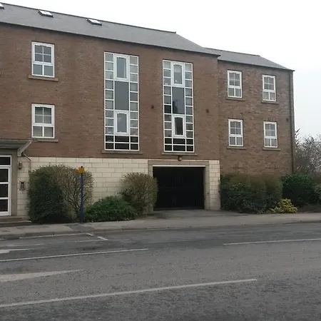 Paragon House Apartment